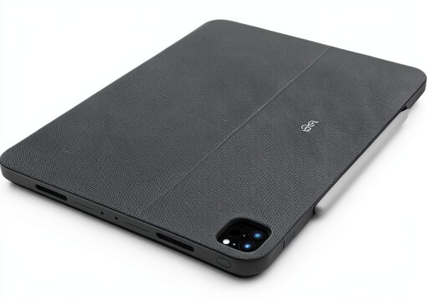 Logitech Combo Touch iPad Pro Keyboard Case-1